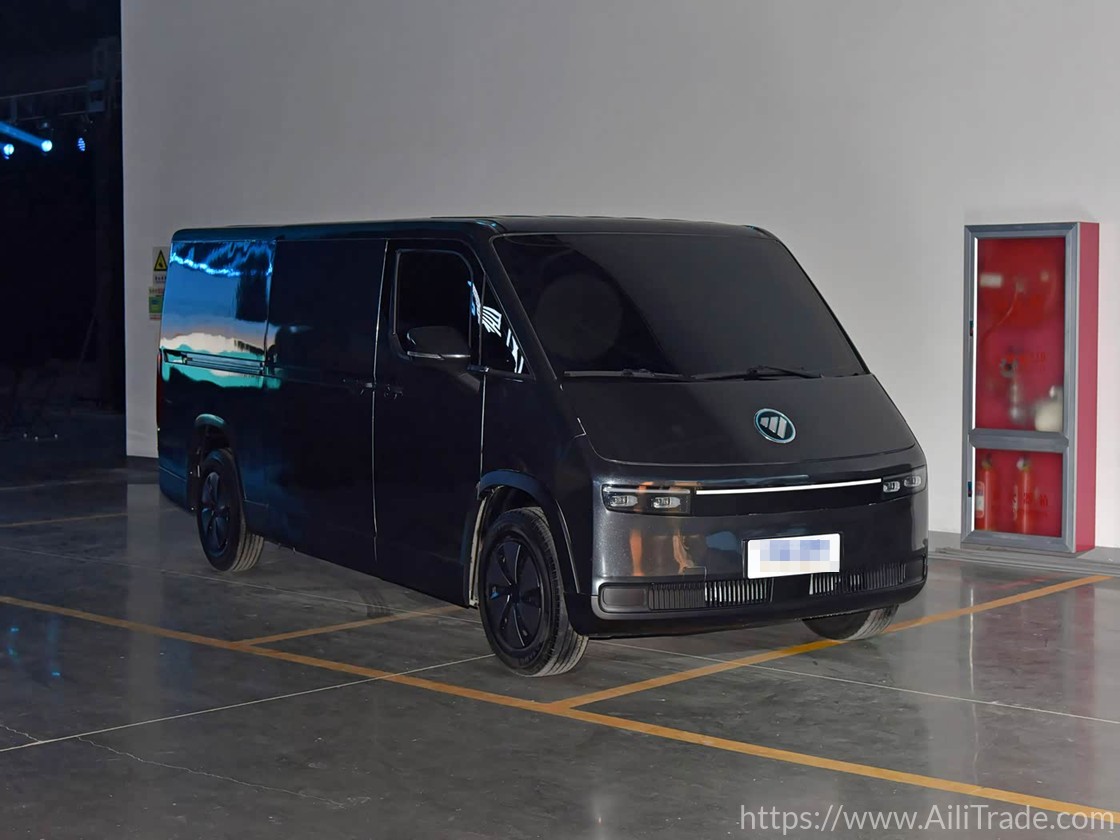 Foton Toano i9 Electric Passenger Van 5.2m 2-9 Seats - Business Shuttle for Southeast Asia Tourism, Changsha China Manufacturer
